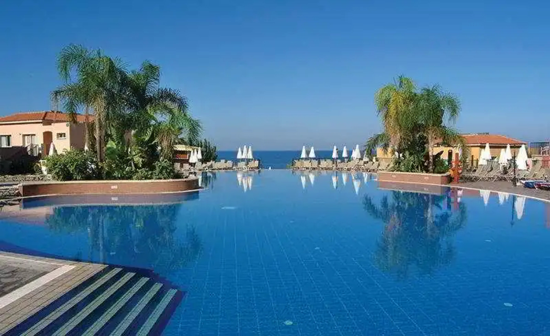 Pafian Sun Holiday Village