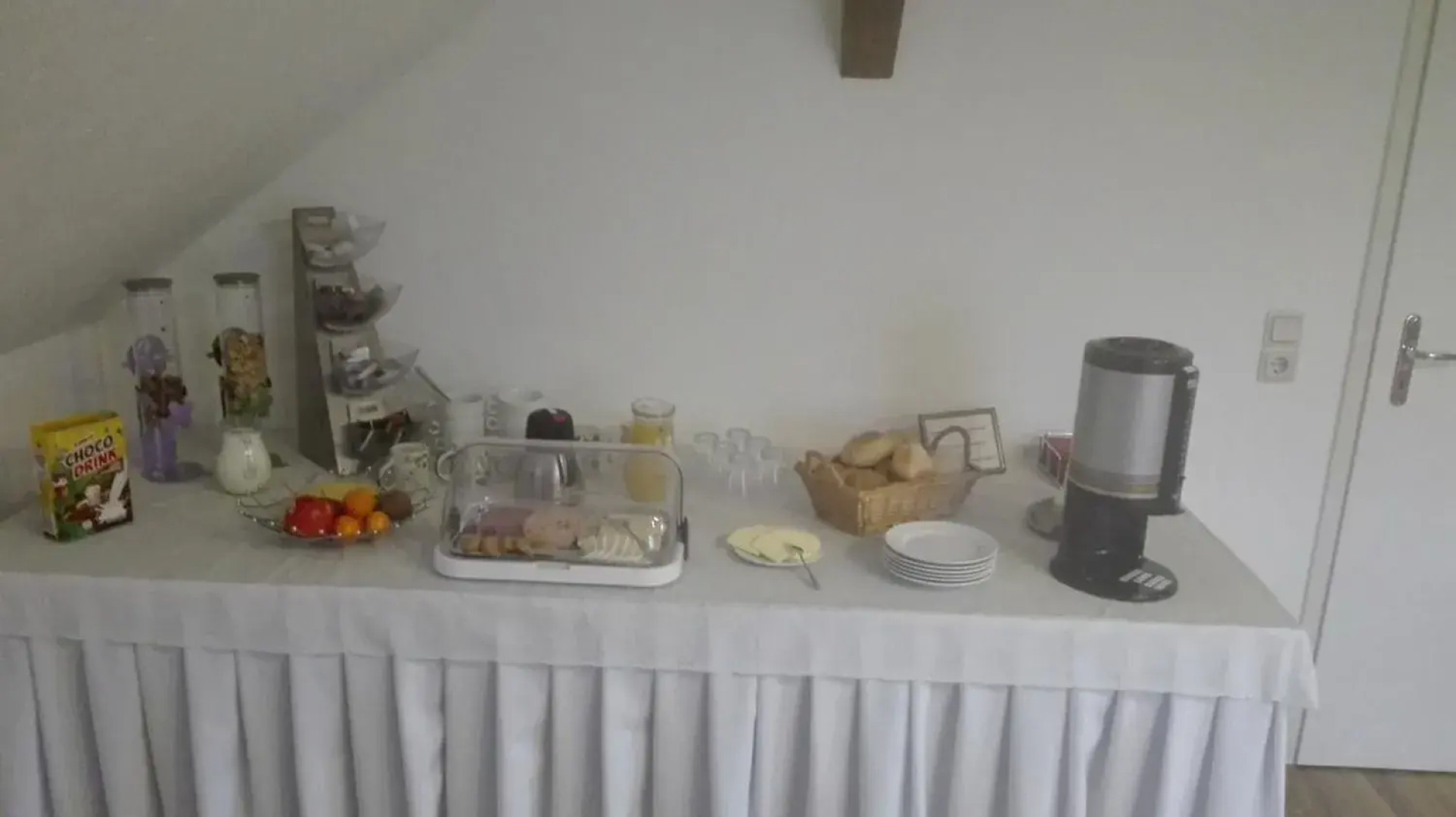 Gasthaus und Pension Zur Wartburg