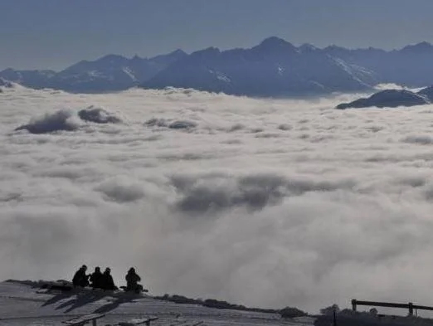 Backpacker Deluxe Hotel Capricorn