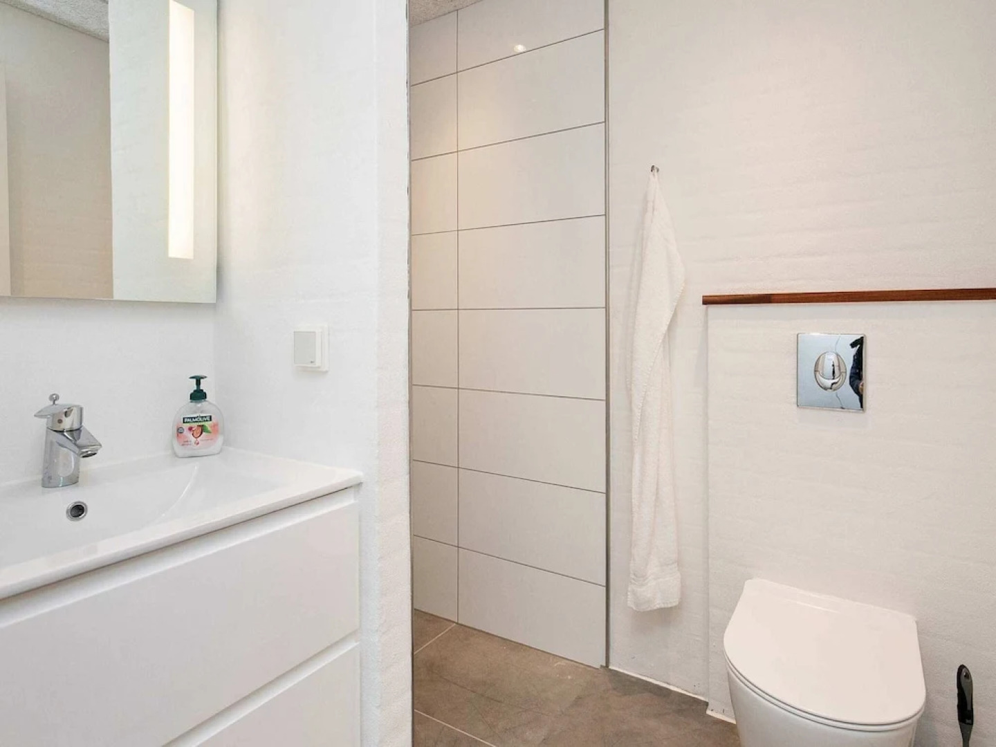 Tasteful Holiday Home in Vejers Strand near Sea