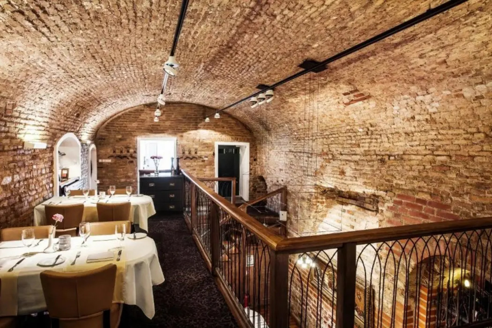 Отель Mabre Residence