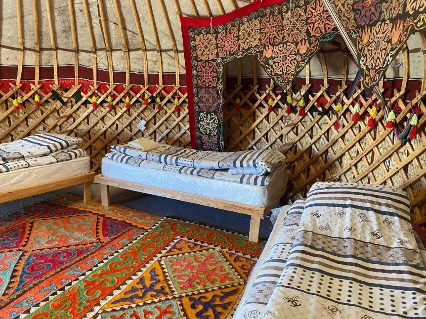 Yurt camp Sonun (Юрточный лагерь Сонун)