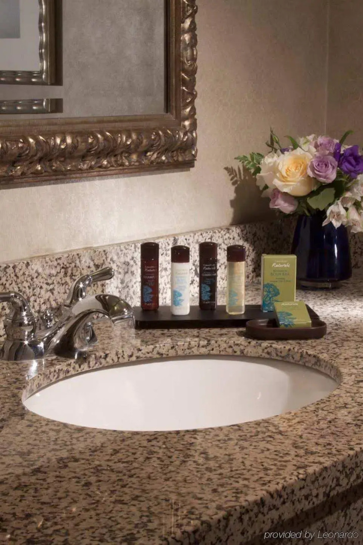 Embassy Suites by Hilton Walnut Creek