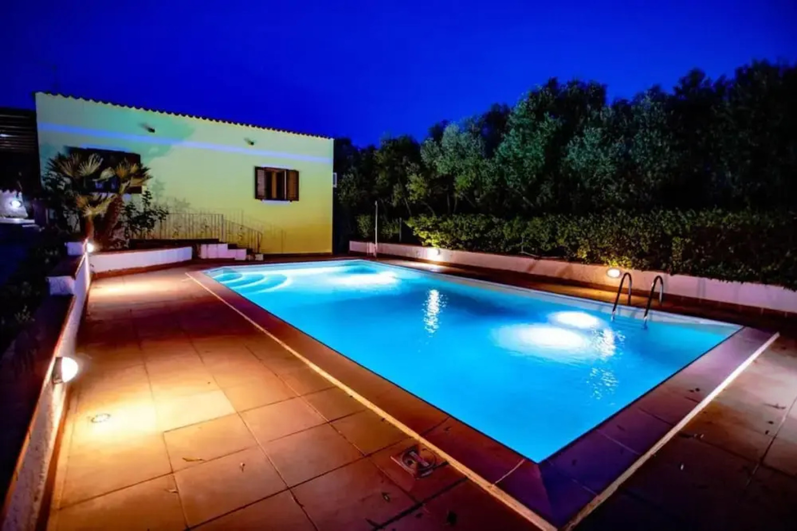 Villa With one Bedroom in Uri, With Private Pool, Enclosed Garden and Wifi - 10 km From the Beach
