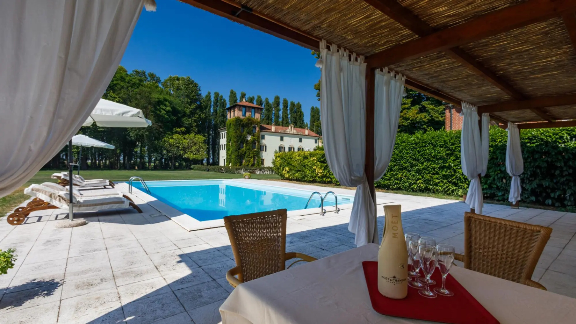 Vr-c943-fond0at - Torre dei Malaspina 6 1