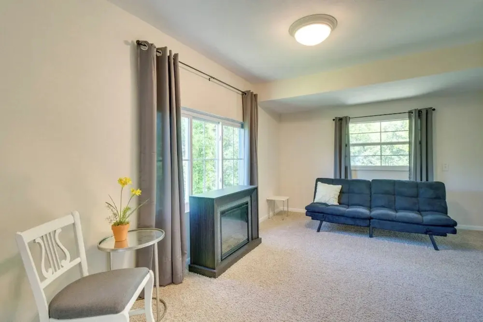 Fisherman-friendly Bull Shoals Escape on Lakefront