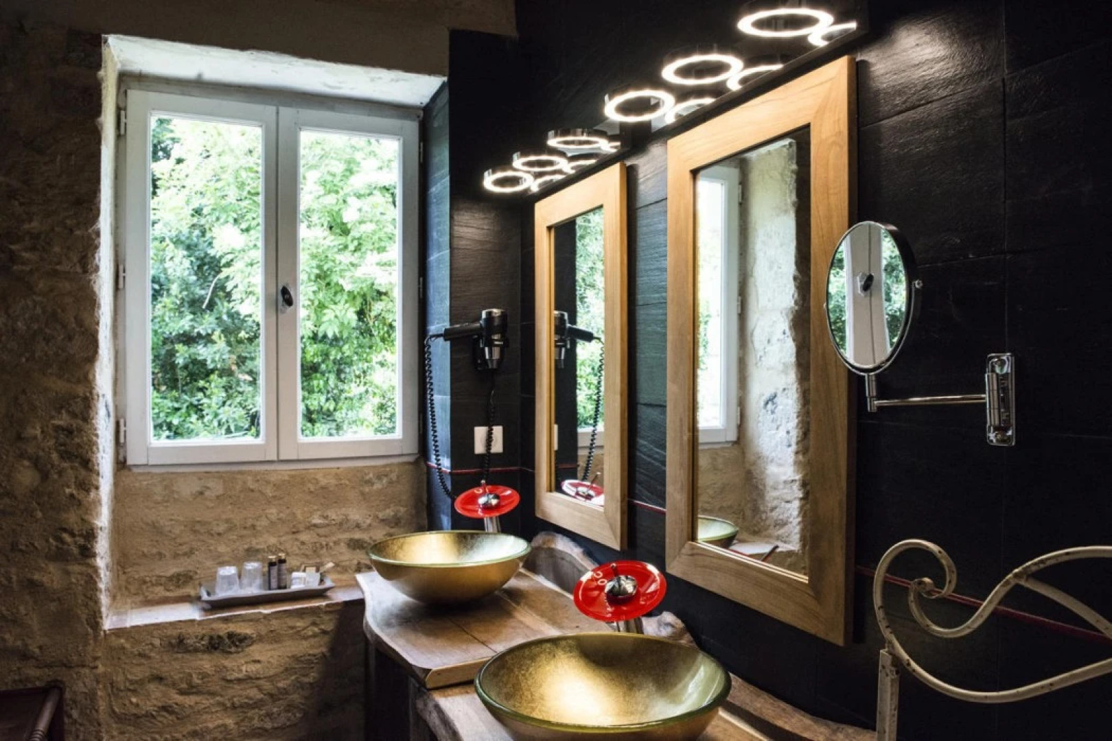 Château de l Abbaye de Moreilles