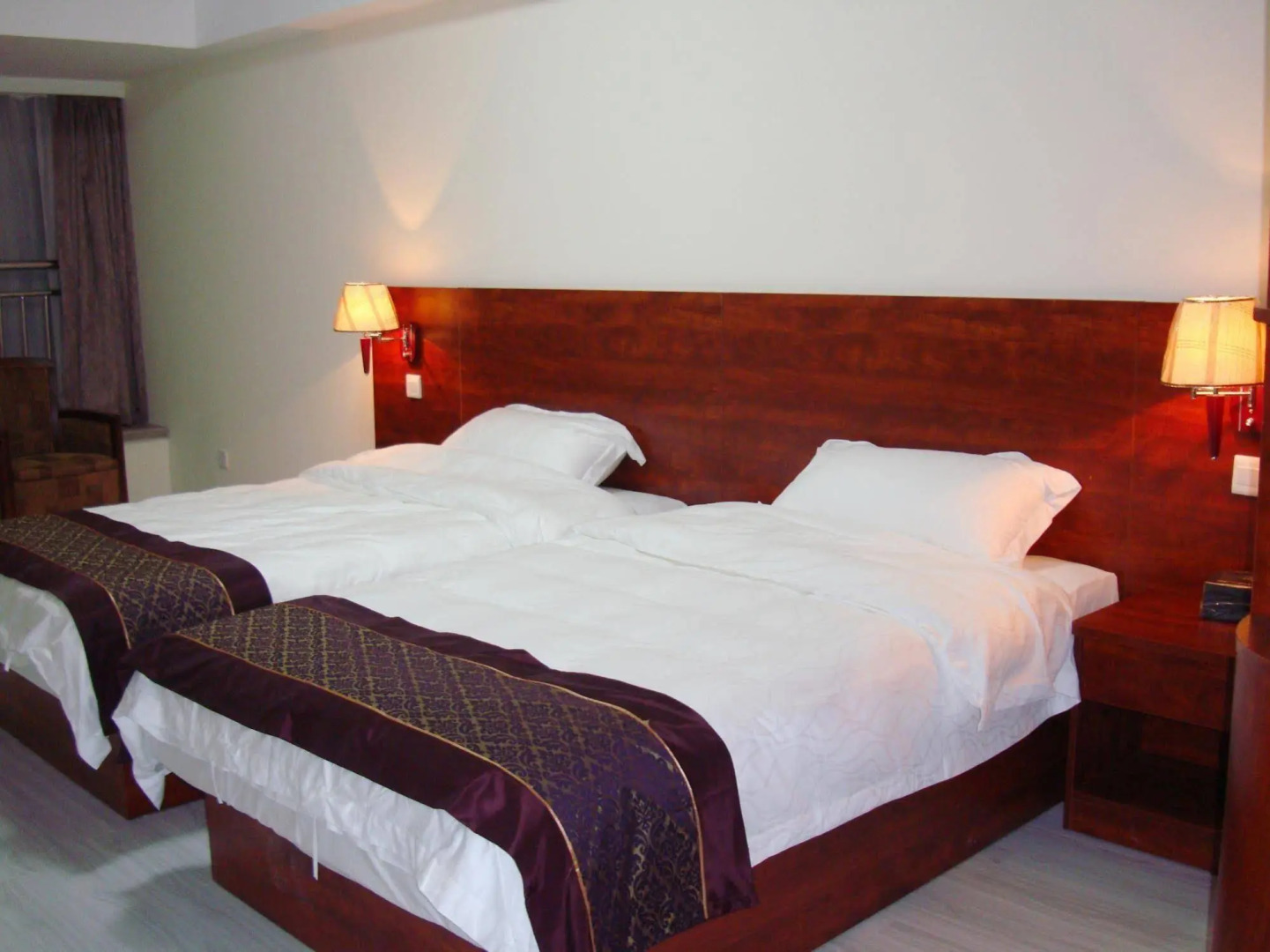 福州万江商务酒店