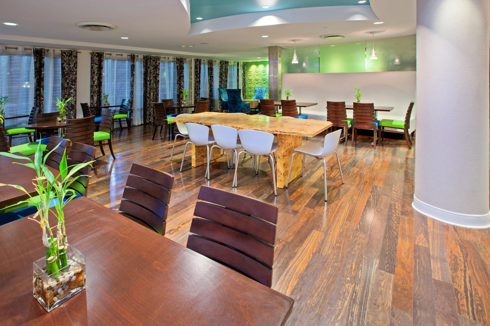 Holiday Inn Express Indianapolis — Fishers, by IHG