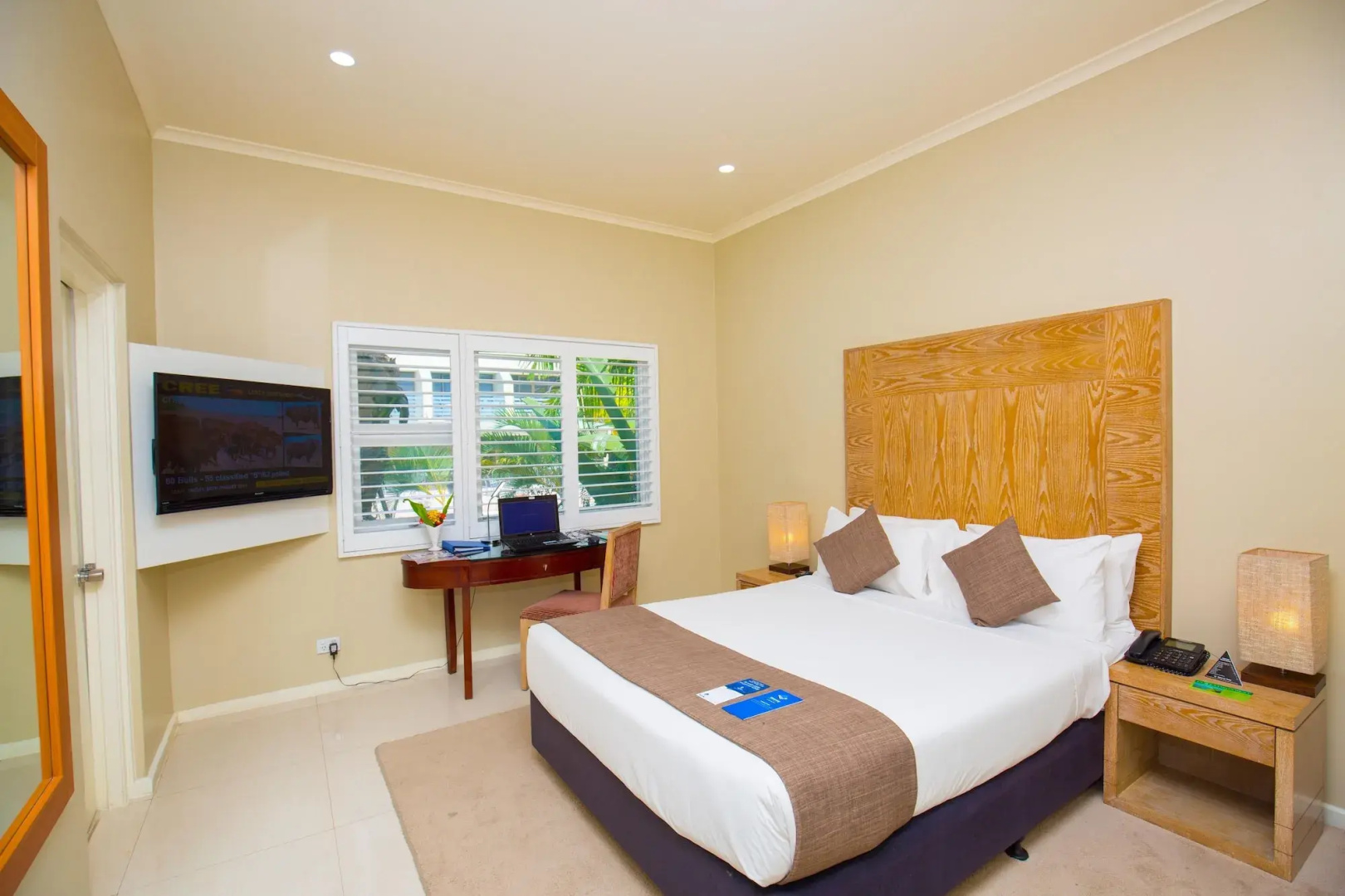 Gateway Hotel