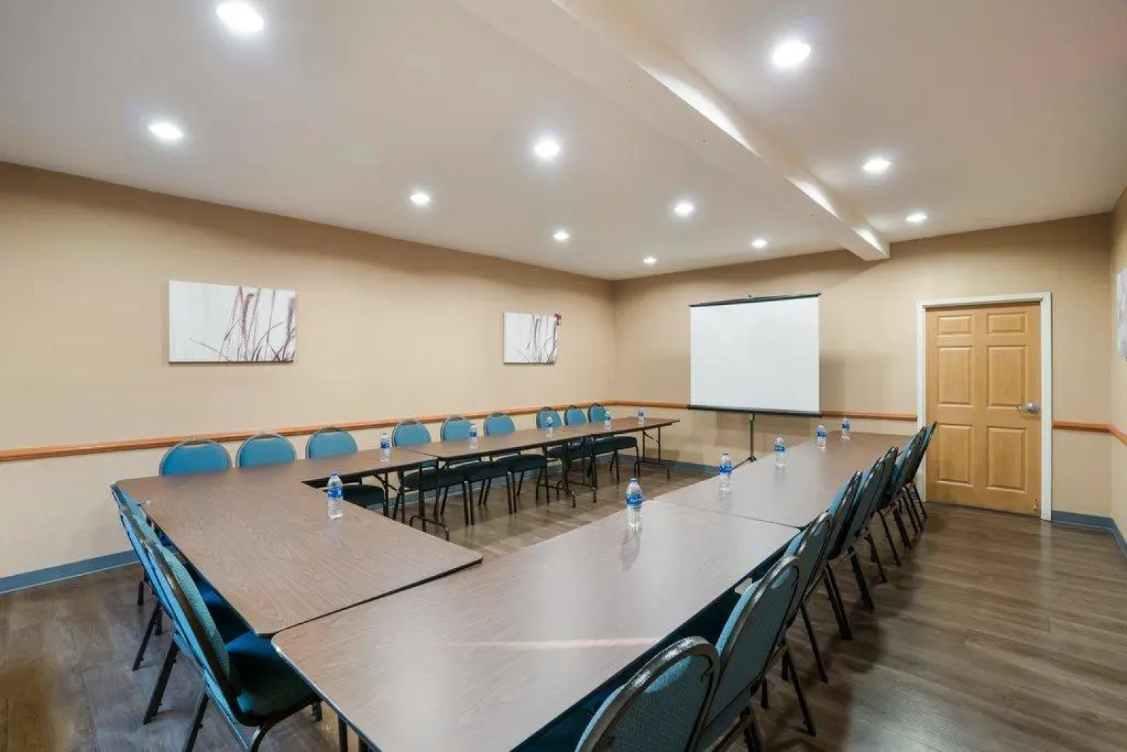 Red Roof Inn & Suites Carrollton, GA–West Georgia