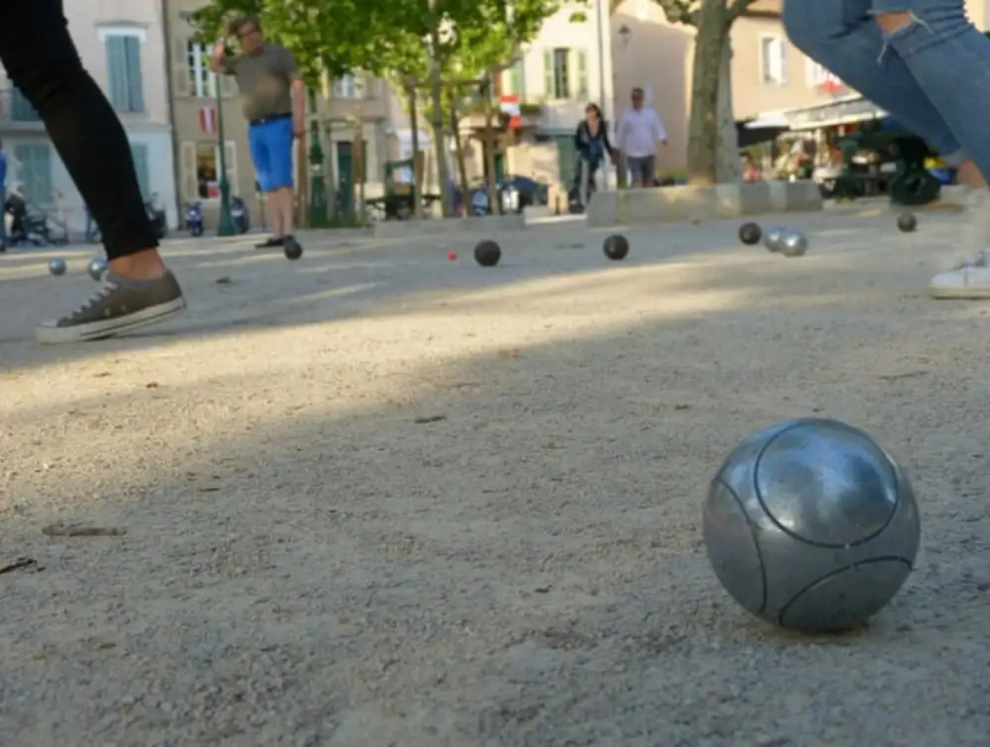La Tanière de l'Ours Blanc Aubagne-Cassis-Aix en Provence