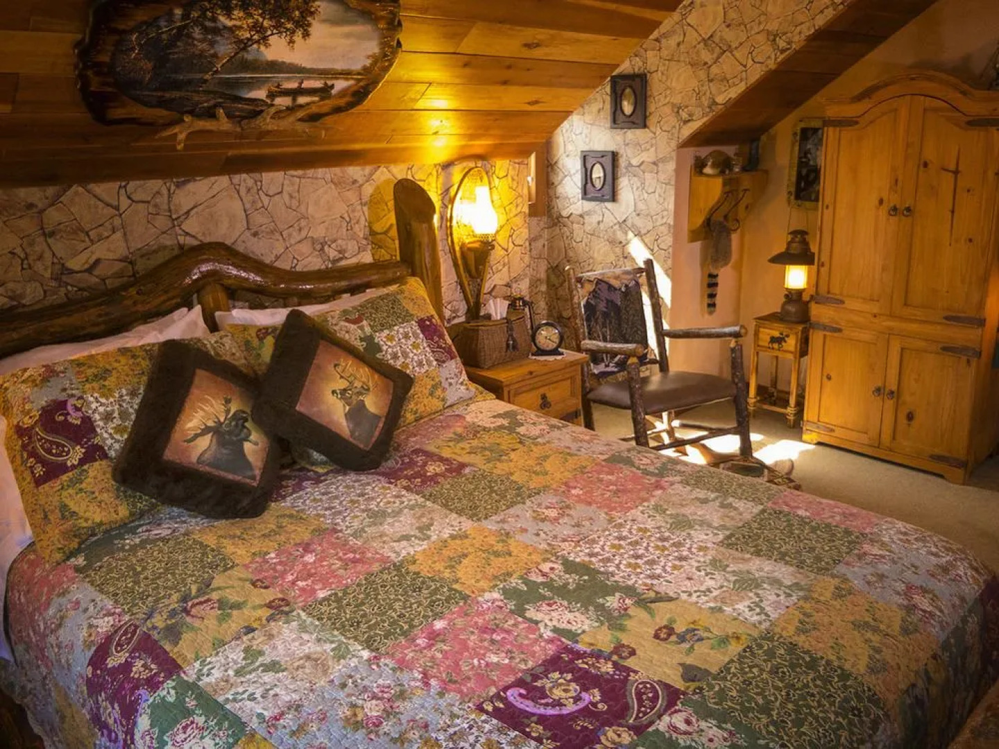 The Log House Lodge Bed & Breakfast