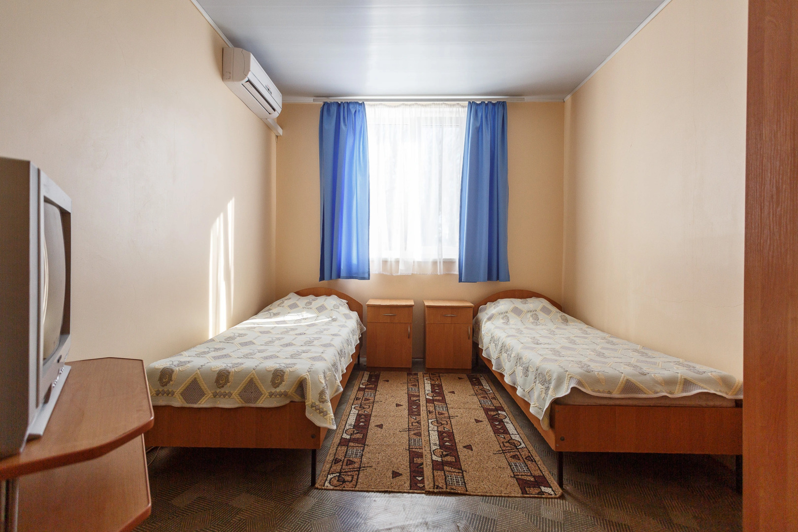 Luchezarnyj (Nikolaevka)