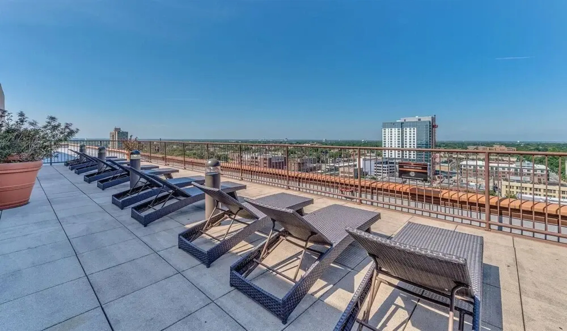 Charming 1br/1ba Hideaway In Oak Park, Il