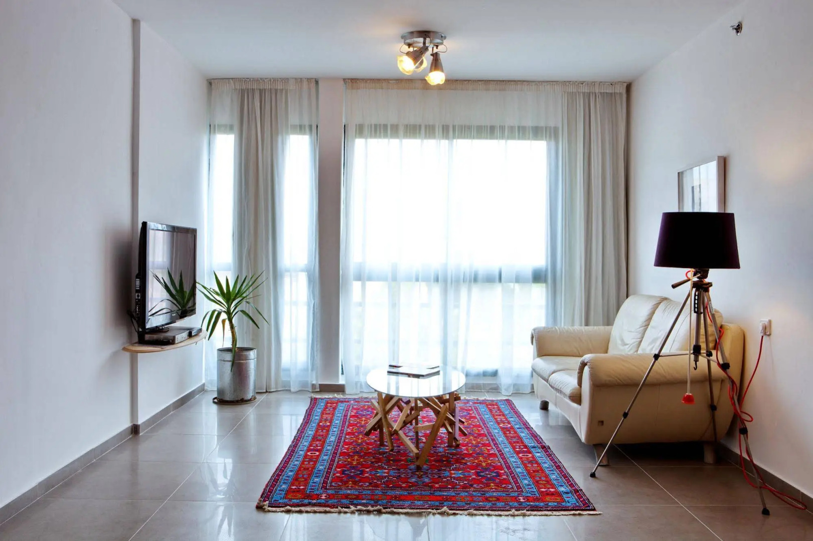 The Diaghilev - Live Art Boutique Hotel