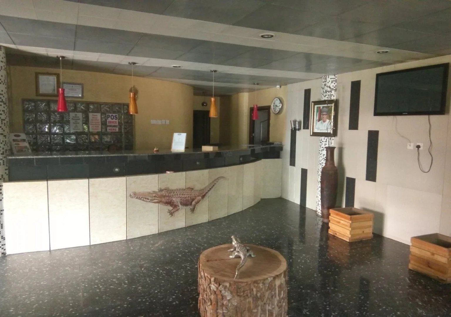 Crocodile Hotel & Restaurants Ltd