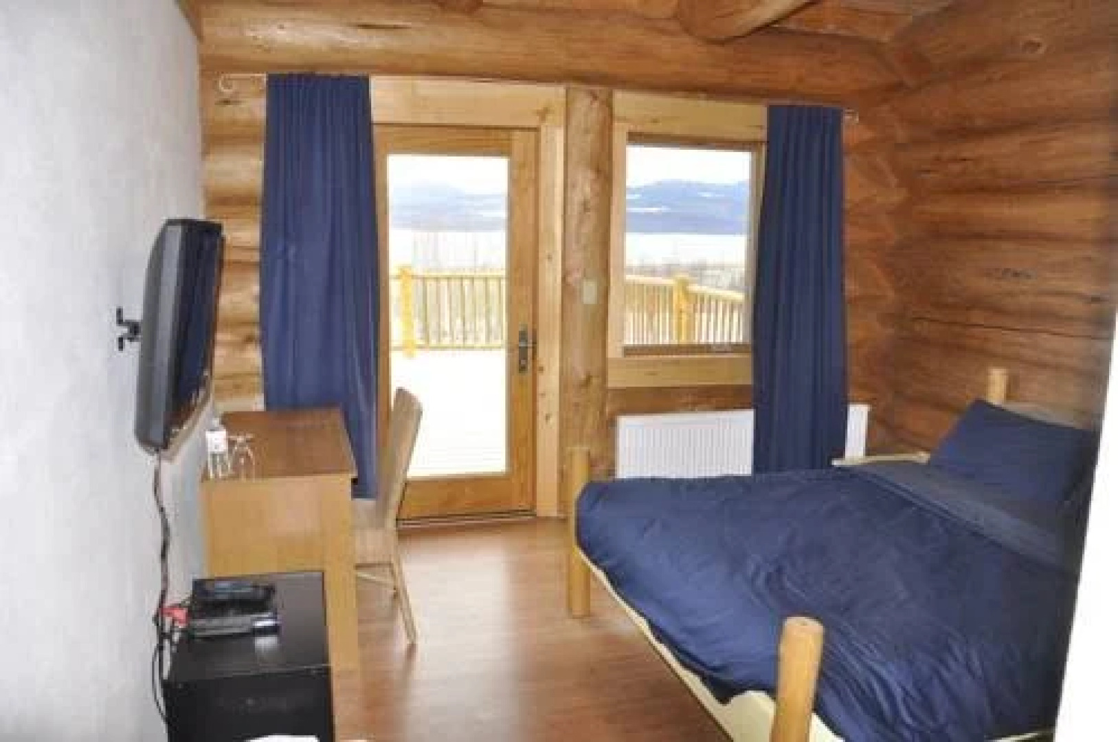 Williston Lake Resort