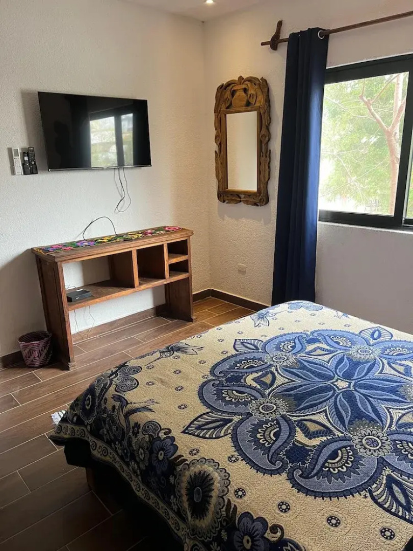 Casa Colonial en Pueblo Mágico by Adhoc