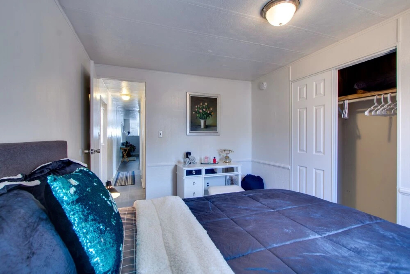 Rosamond Vacation Rental w/ Grill, Near Vineyards!