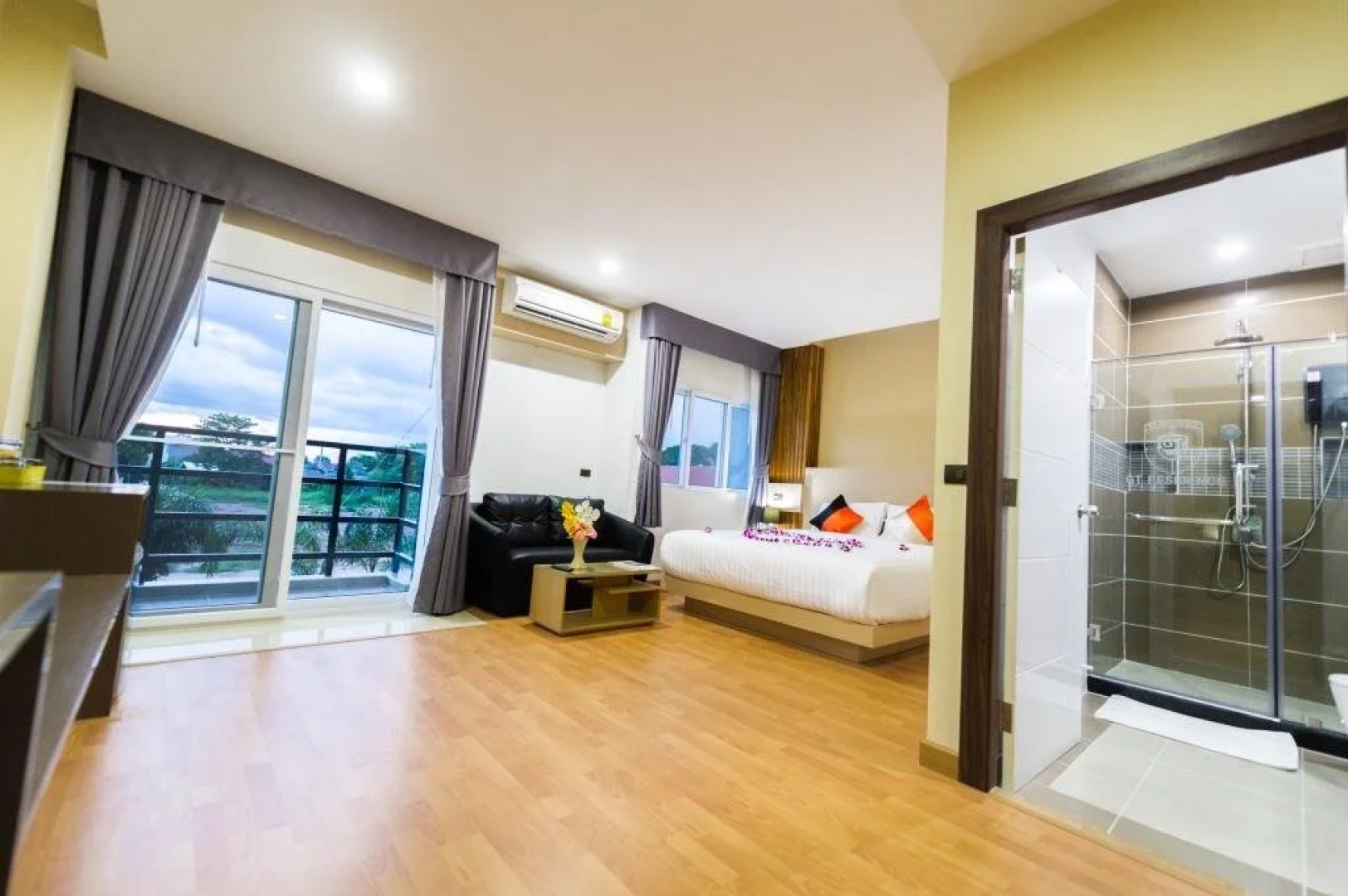 GT Residence Hotel