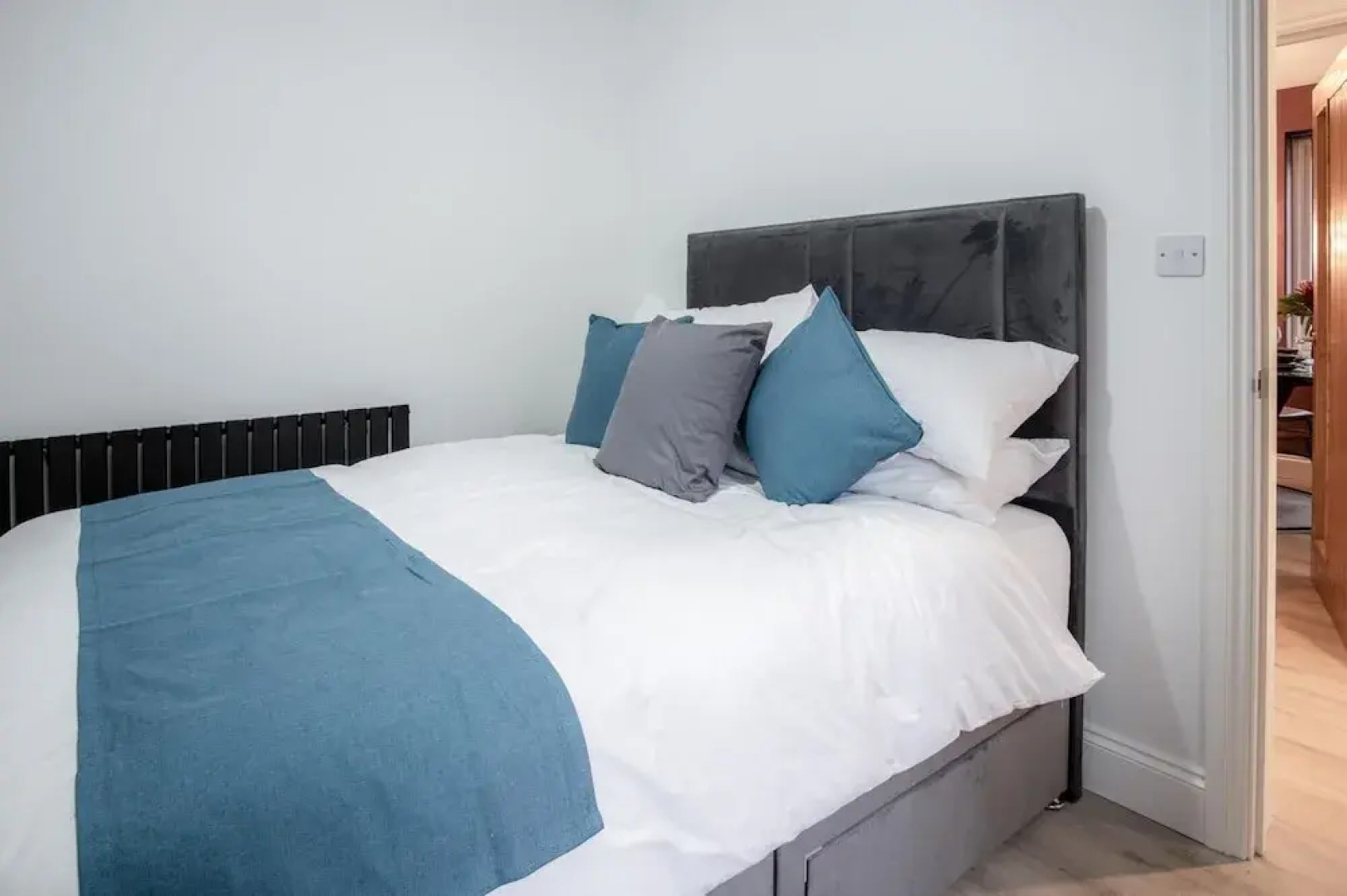 Wiston Street - 2 Bedroom Holiday Home - Pembroke