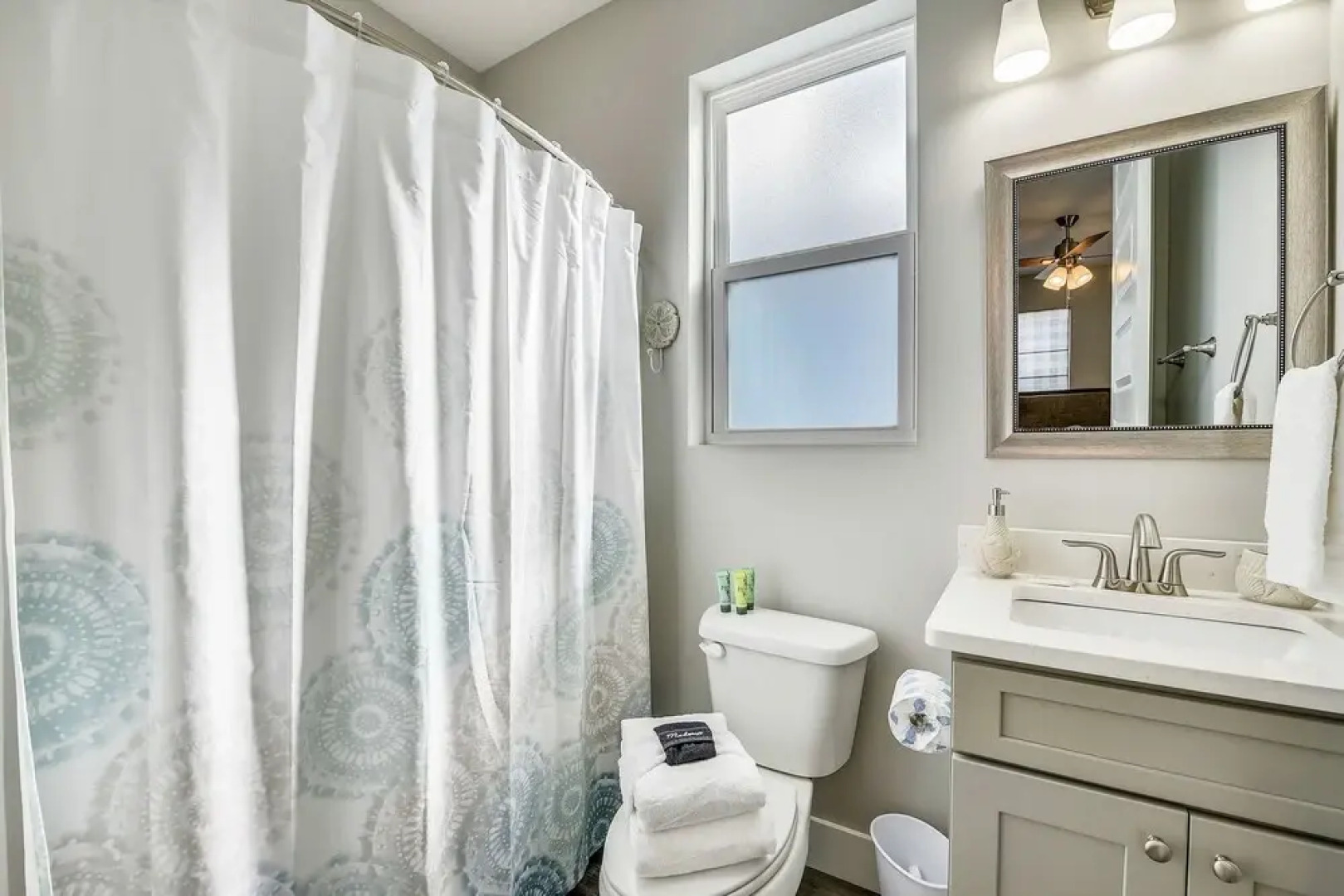 Vacation Station by Book That Condo