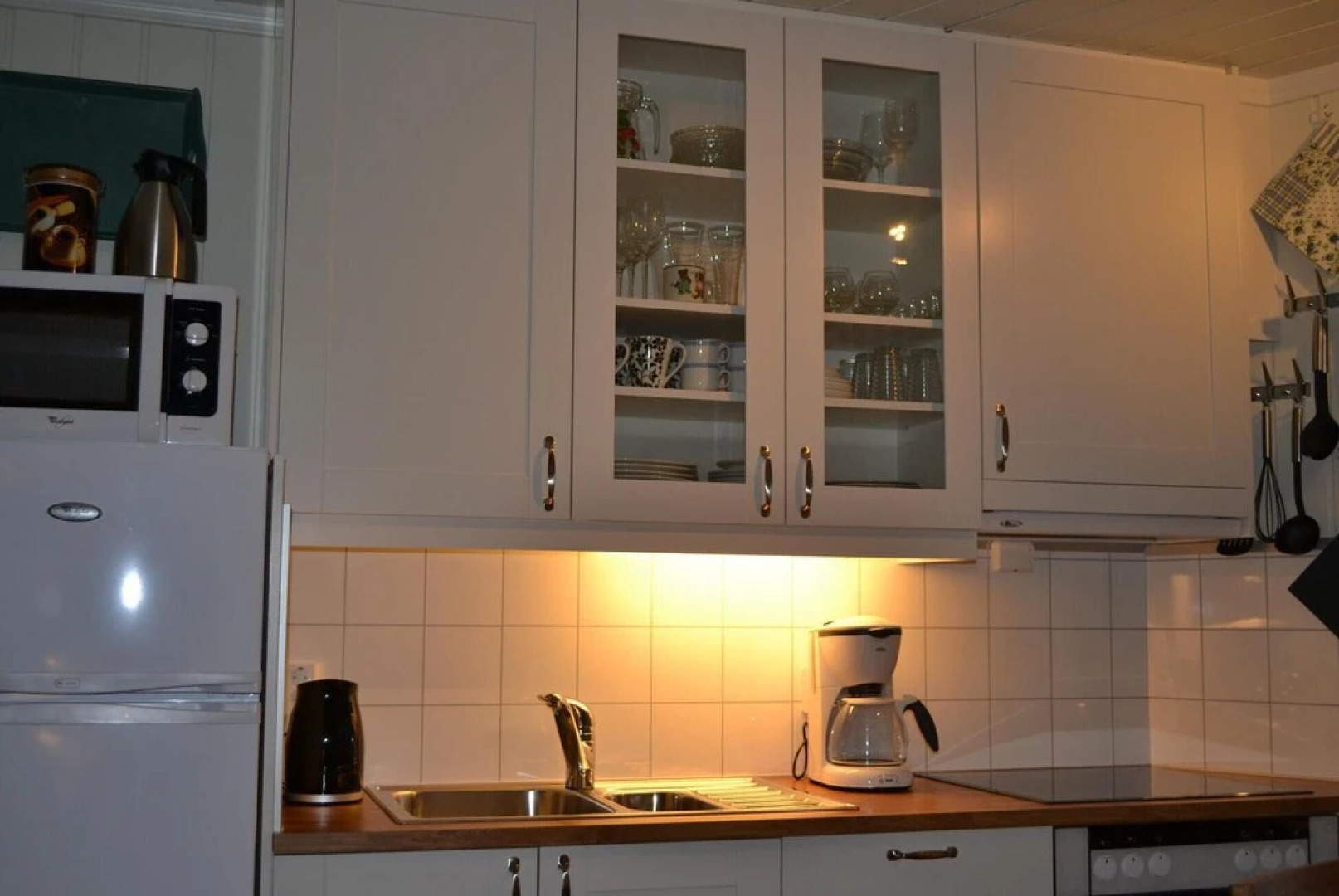 Awesome Apartment in Norheimsund With Wifi