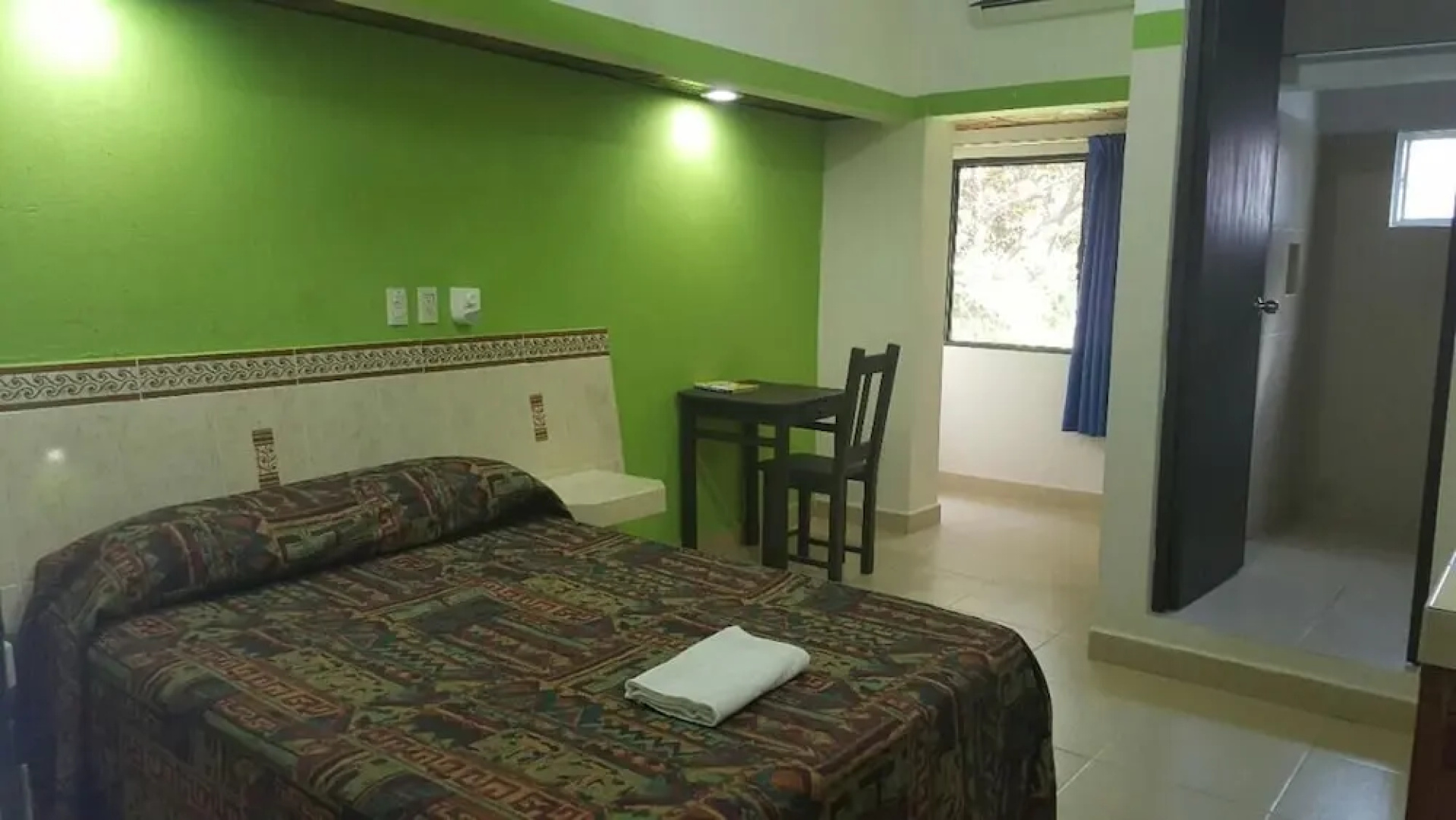 Hotel La Quinta Avenida