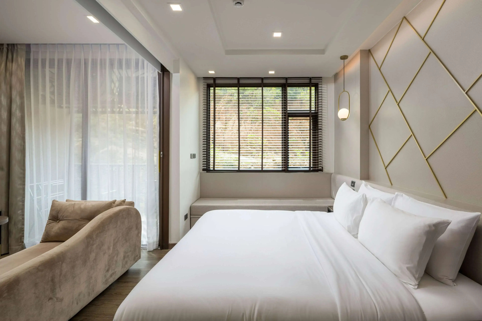 The Proud Karon Beach Phuket Trademark Collection By Wyndham