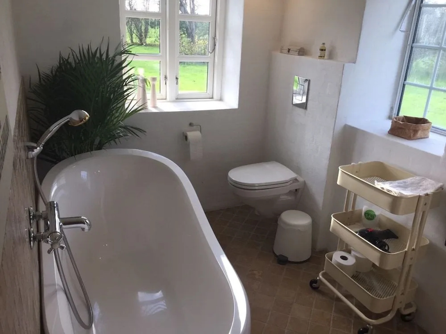 Alsbrogaard Deluxe Bed & Breakfast