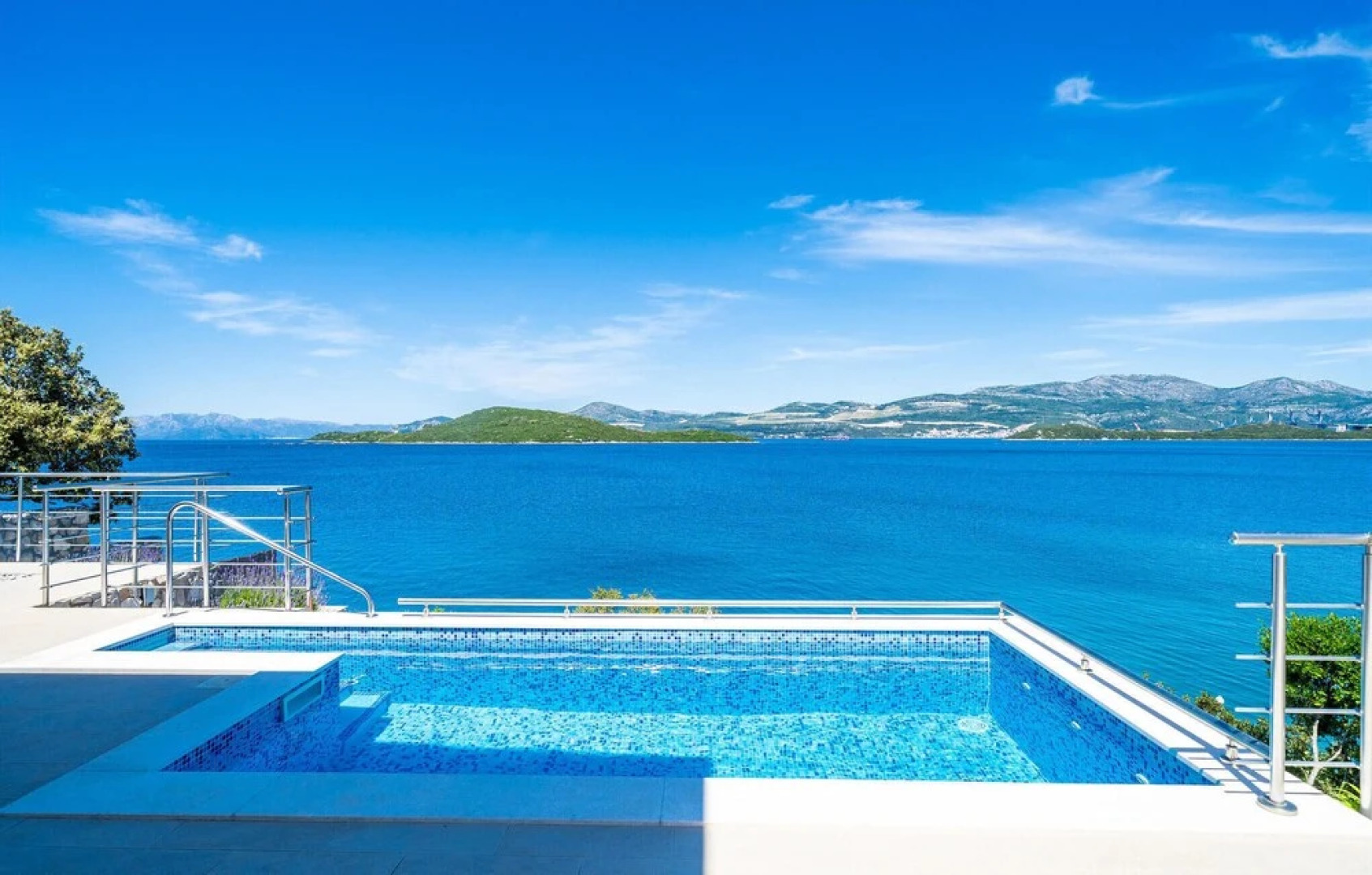 Stunning Home in Janjina With Wifi and 2 Bedrooms