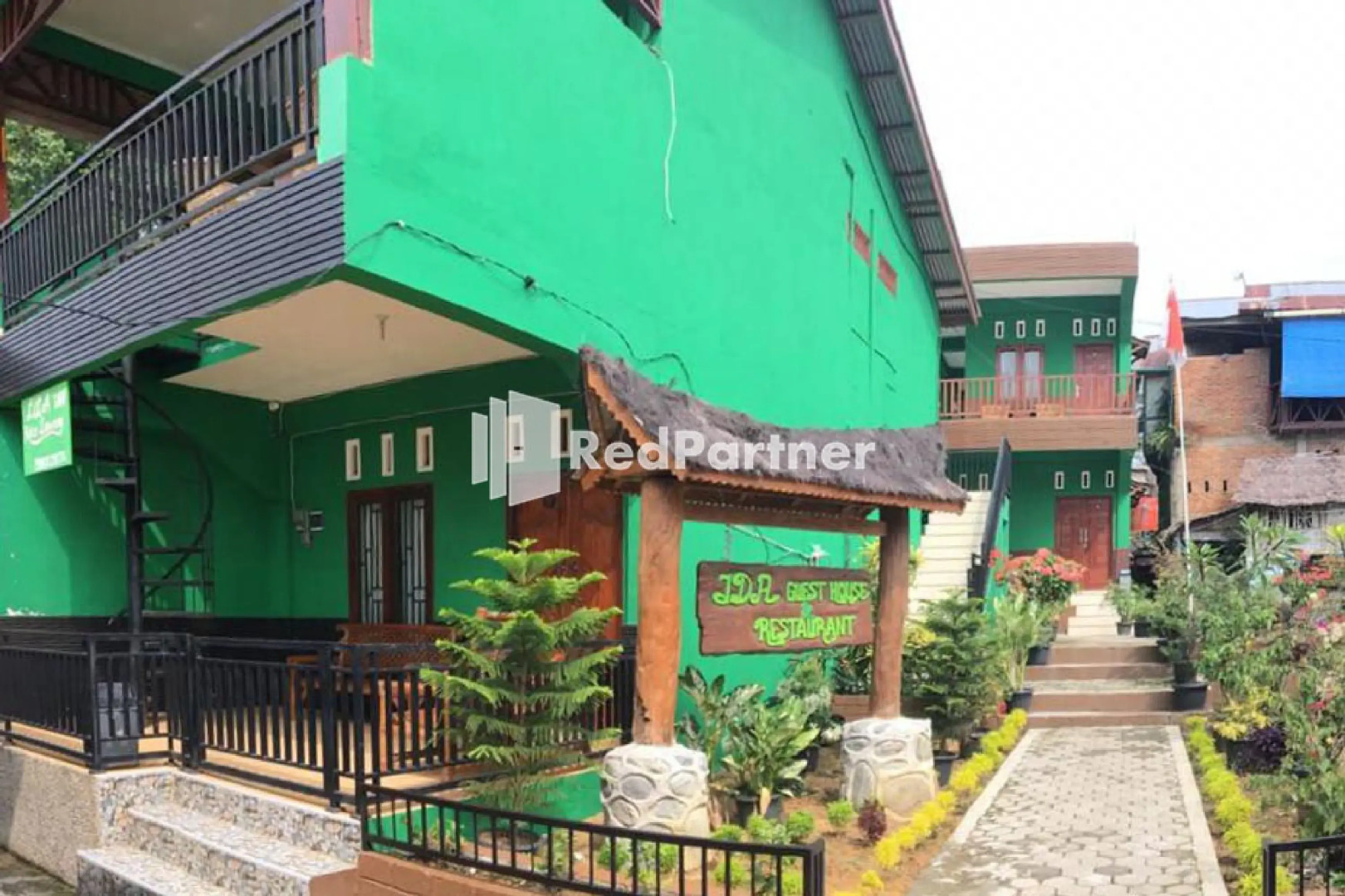 Ida Guest House & Restaurant