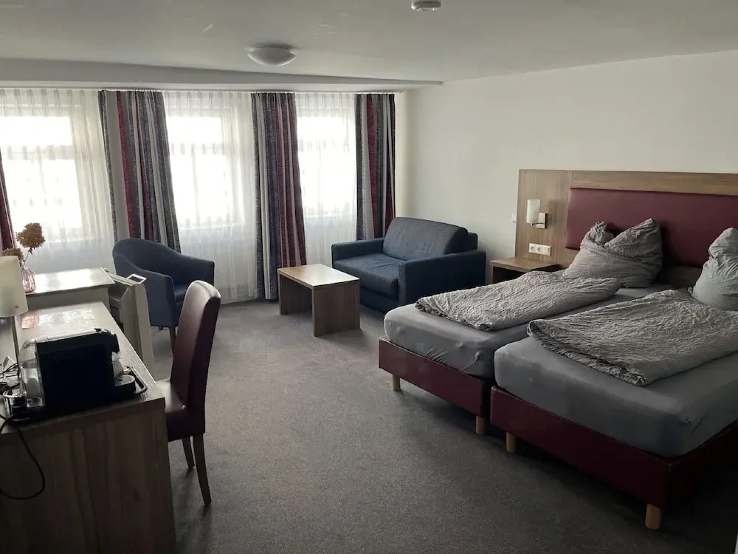 La Flamme Wertheim Garni