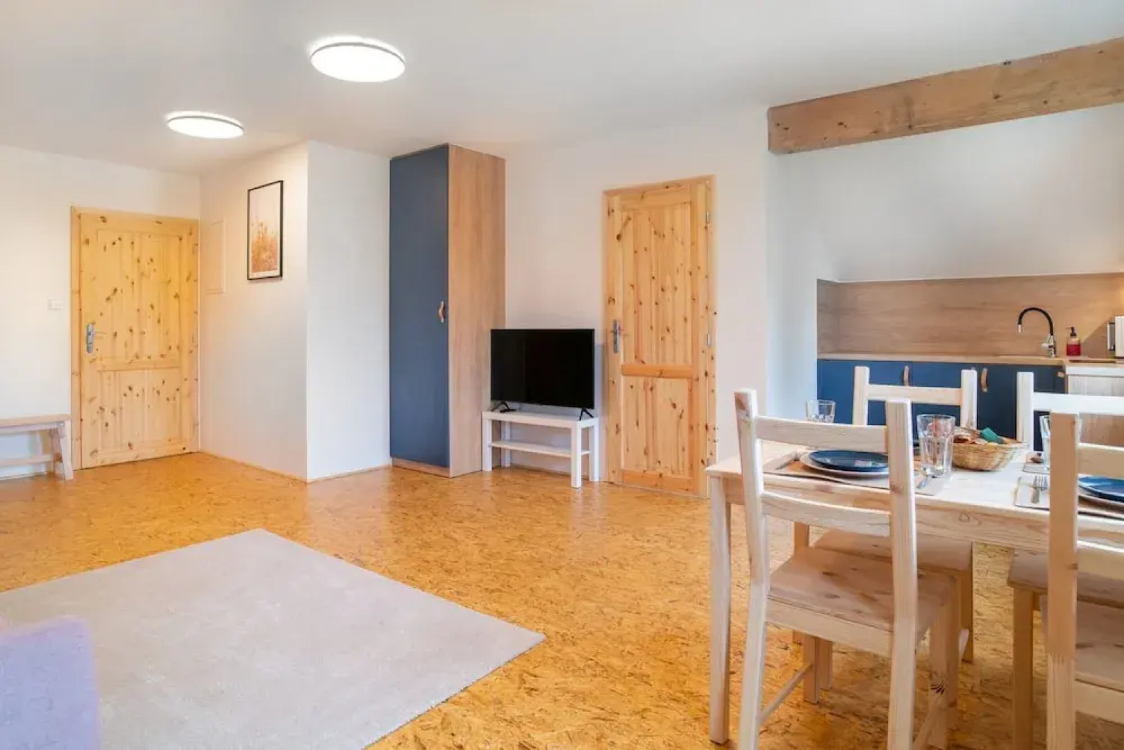 Villa in Desna Near Ski Resorts