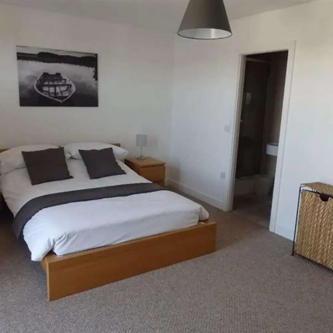 Executive Apartment With City Views