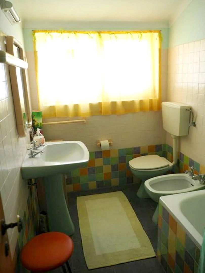 Villa With 5 Bedrooms in Brejos de Azeitão, With Wonderful Mountain Vi