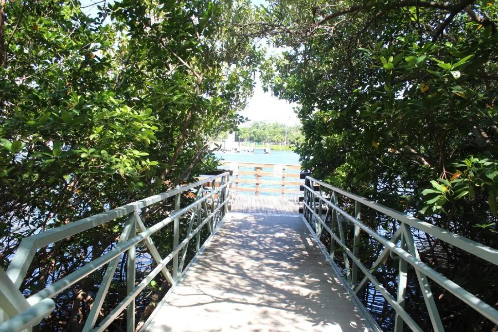 Yacht Club at Aventura Luxurious 1 Bed 1 Bath