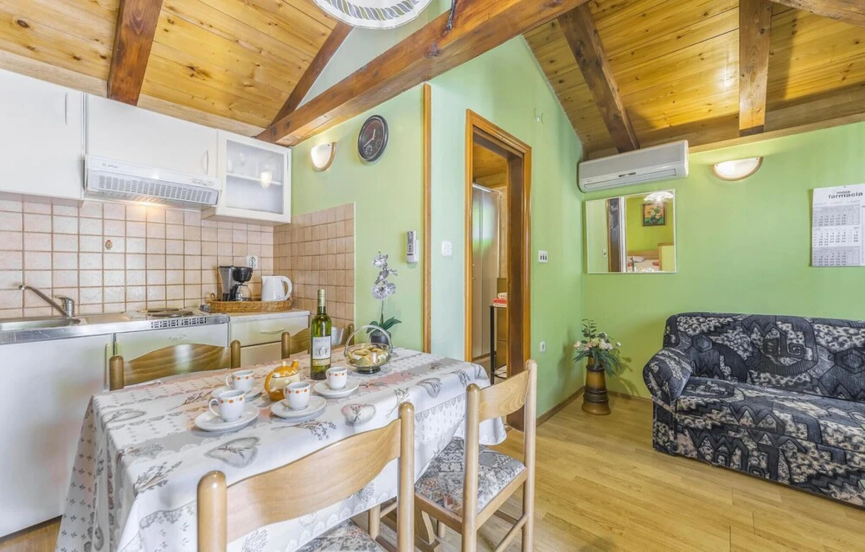 Stunning Home in Kanfanar With Wifi