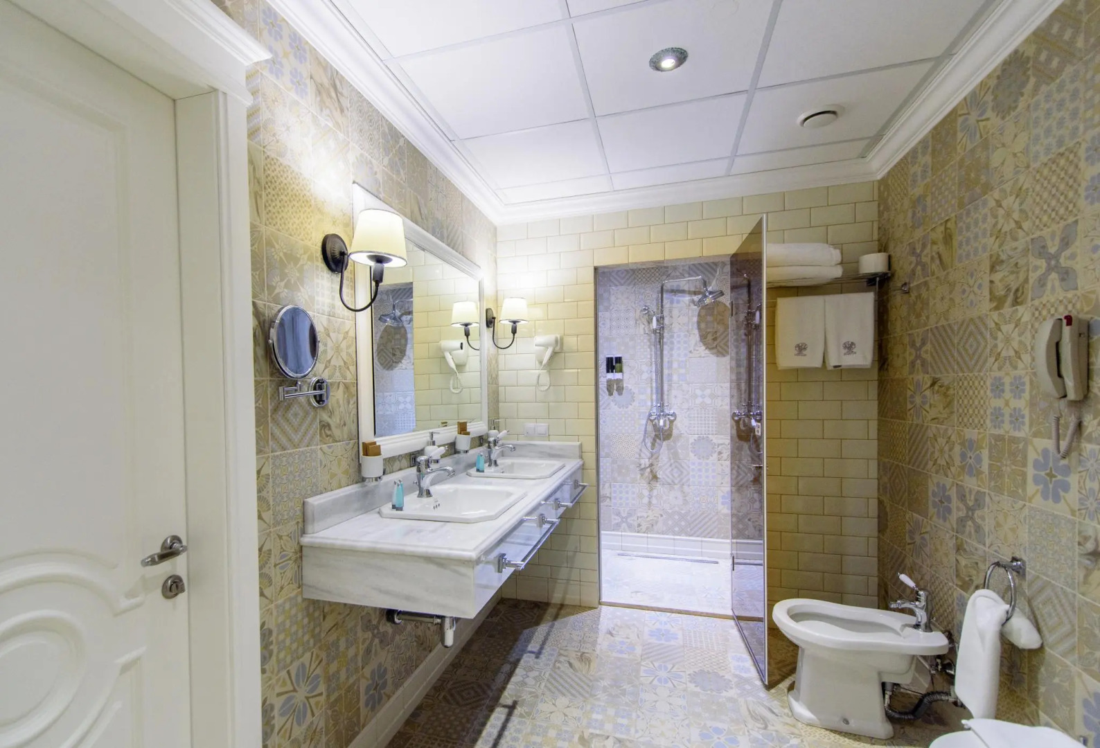 Гостиница «Вояж»