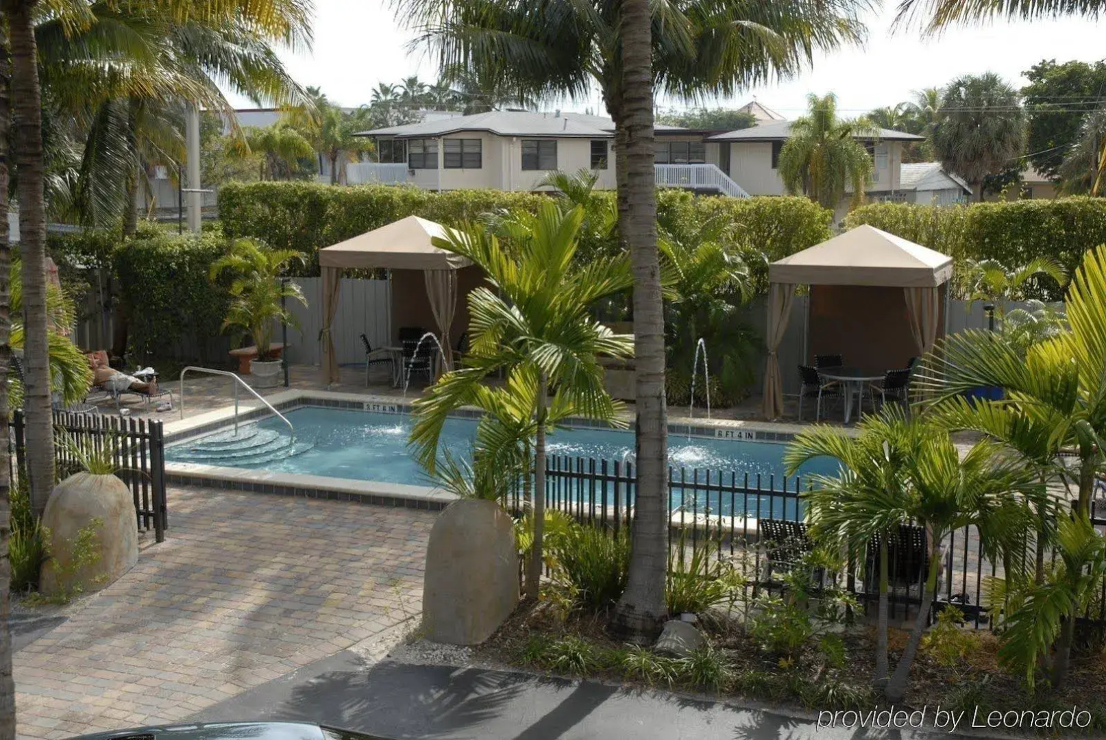 The Cabanas Guesthouse & Spa 