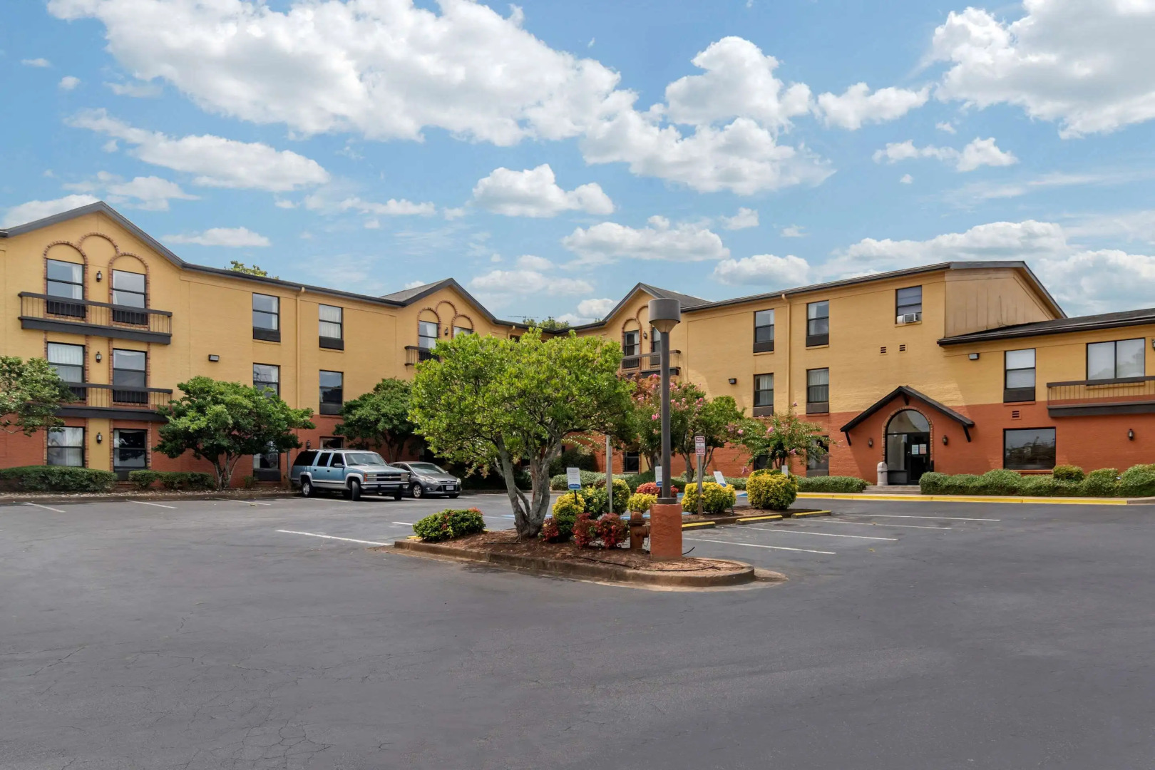 Quality Inn Marietta near Dobbins ARB