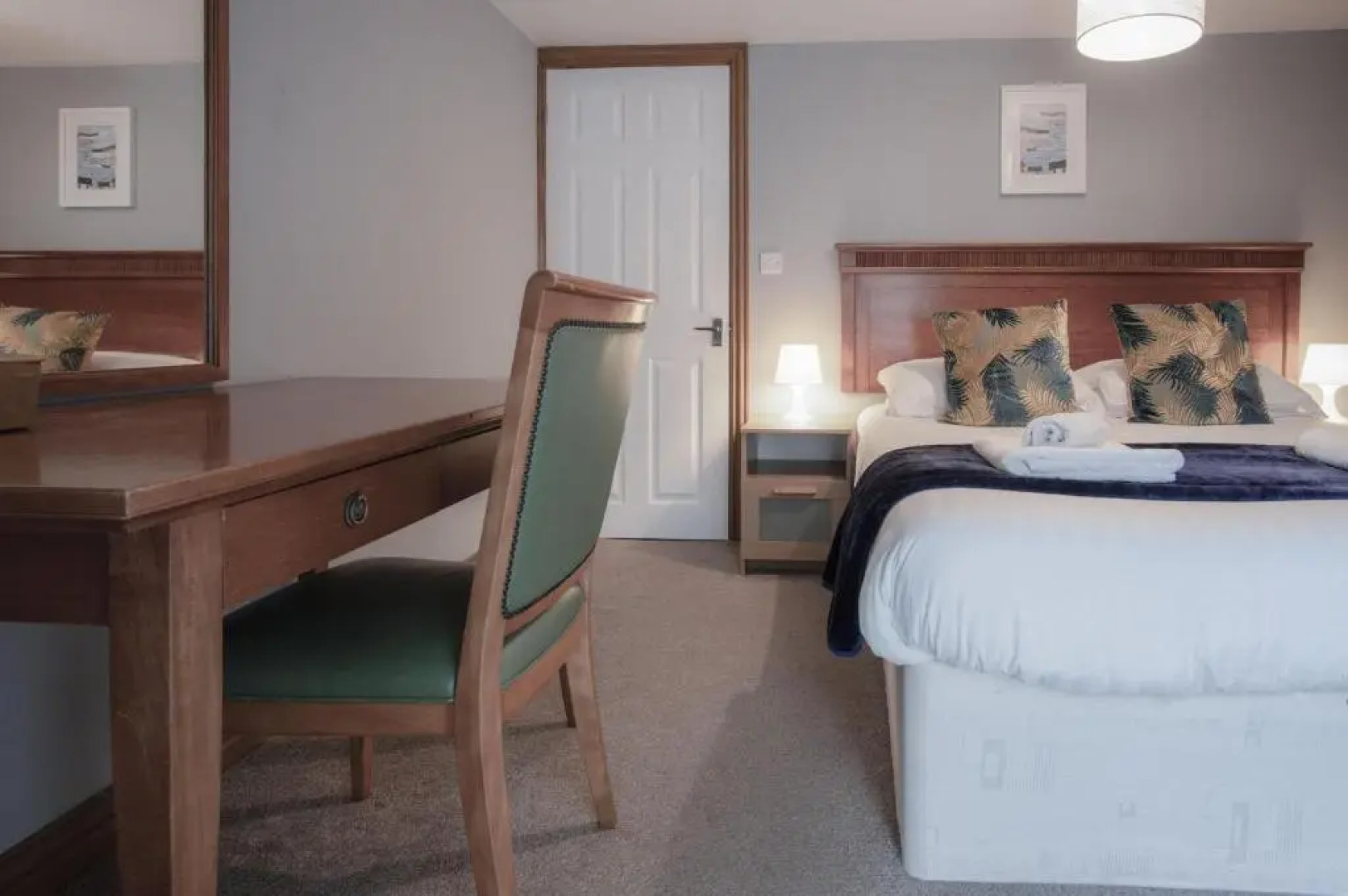 Rose Coach House - 3 Bedroom Cottage - Pendine