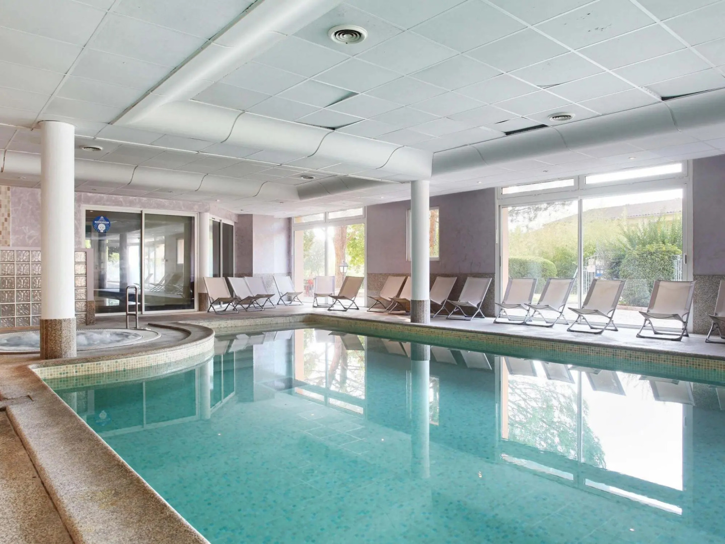 Nice apartment with dishwasher in Gréoux-les-Bains