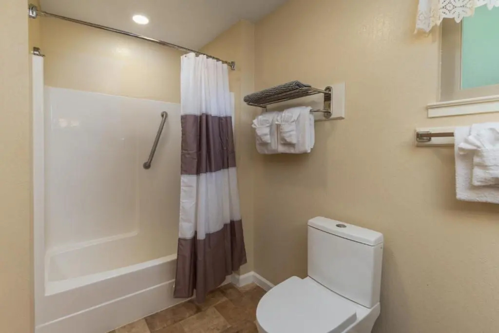 Arnold Meadowmont Lodge