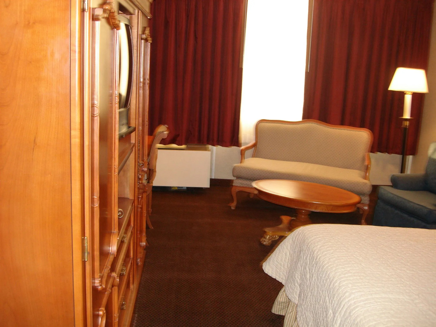 A Victory Inn & Suites - Muskegon