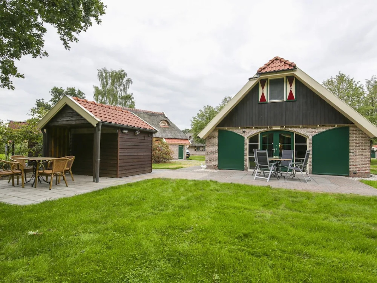 Comfy Holiday Home with Dishwasher near Meppel