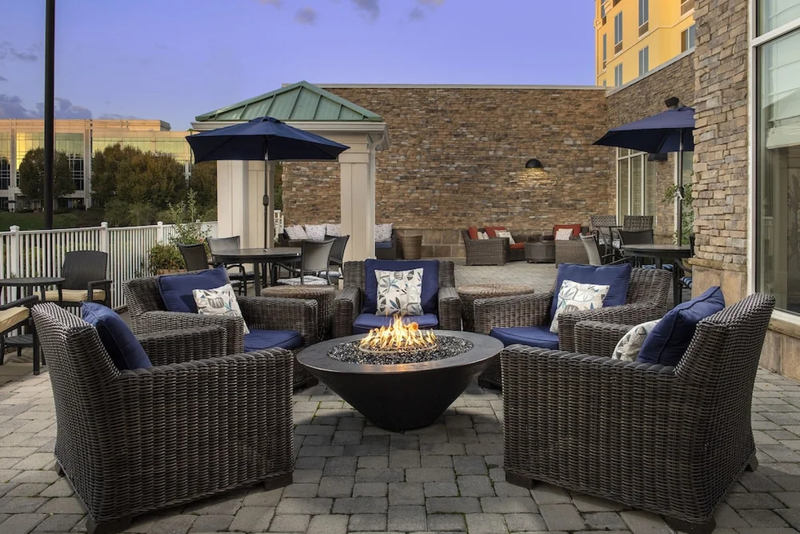 Hilton Garden Inn Columbia Airport (ex Holiday Inn & Suites Columbia-Airport)