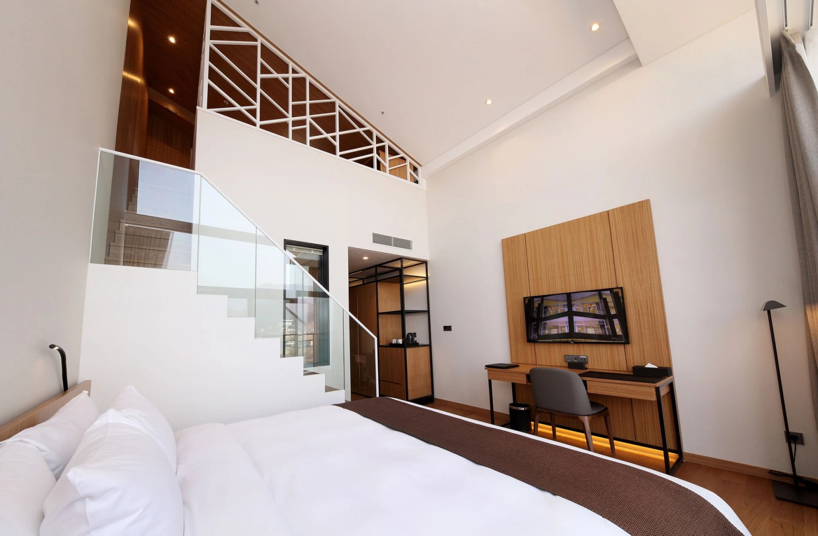 Midas Hotel & Resort