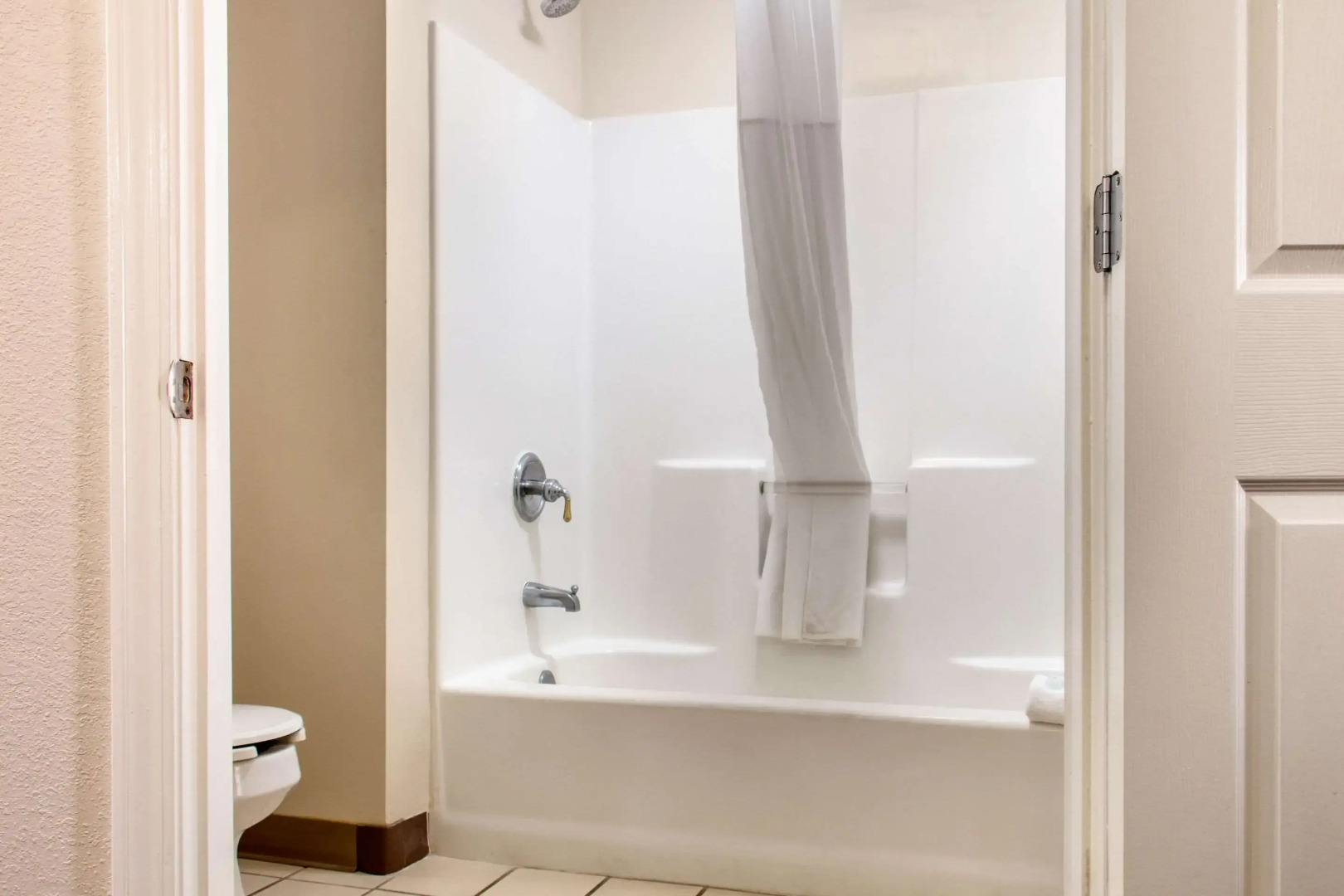 Quality Inn Pooler - Savannah I-95